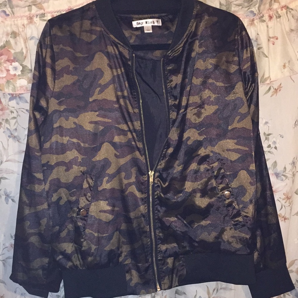 Black and camouflage bomber jacket